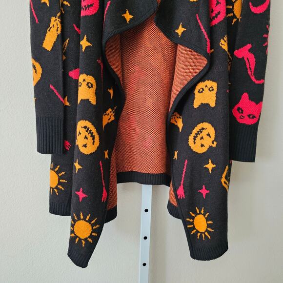 DISNEY Her Universe Hocus Pocus Dani Hooded Flyaway Halloween Cardigan Sz S/M - Picture 8 of 16
